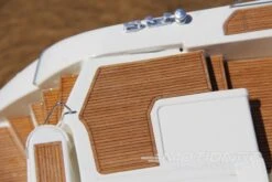 Bancroft D558 St. Tropez 1/20 Scale 840mm (33") Yacht - RTR -Kyosho Store bancroft d558 st tropez 1 20 scale 840mm 33 yacht rtr motion rc 49103167848793