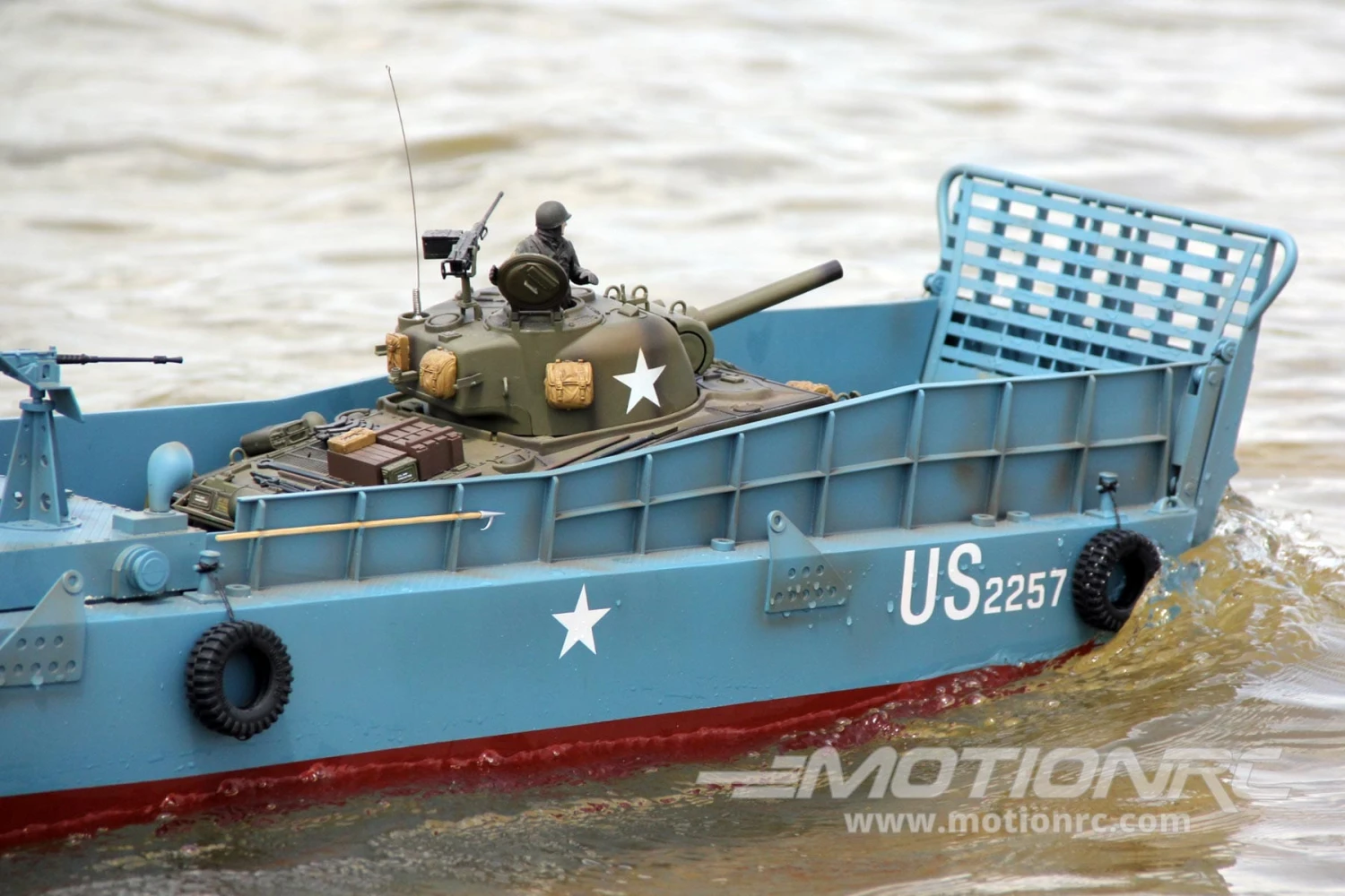 Bancroft LCM3 1/16 Scale 970mm (38") Landing Craft - RTR 9 Bancroft LCM3 1/16 Scale 970mm (38") Landing Craft - RTR - Image 7