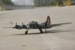 Freewing B-17 Flying Fortress Green 1600mm (63") Wingspan - PNP -Kyosho Store freewing b 17 flying fortress green 1600mm 63 wingspan pnp motion rc 2594672771121