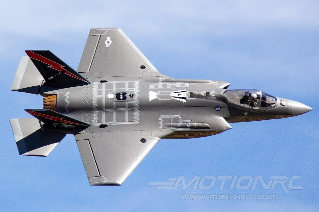 Freewing F-35 Lightning II V3 70mm EDF Jet - ARF PLUS 4 Freewing F-35 Lightning II V3 70mm EDF Jet - ARF PLUS - Image 2
