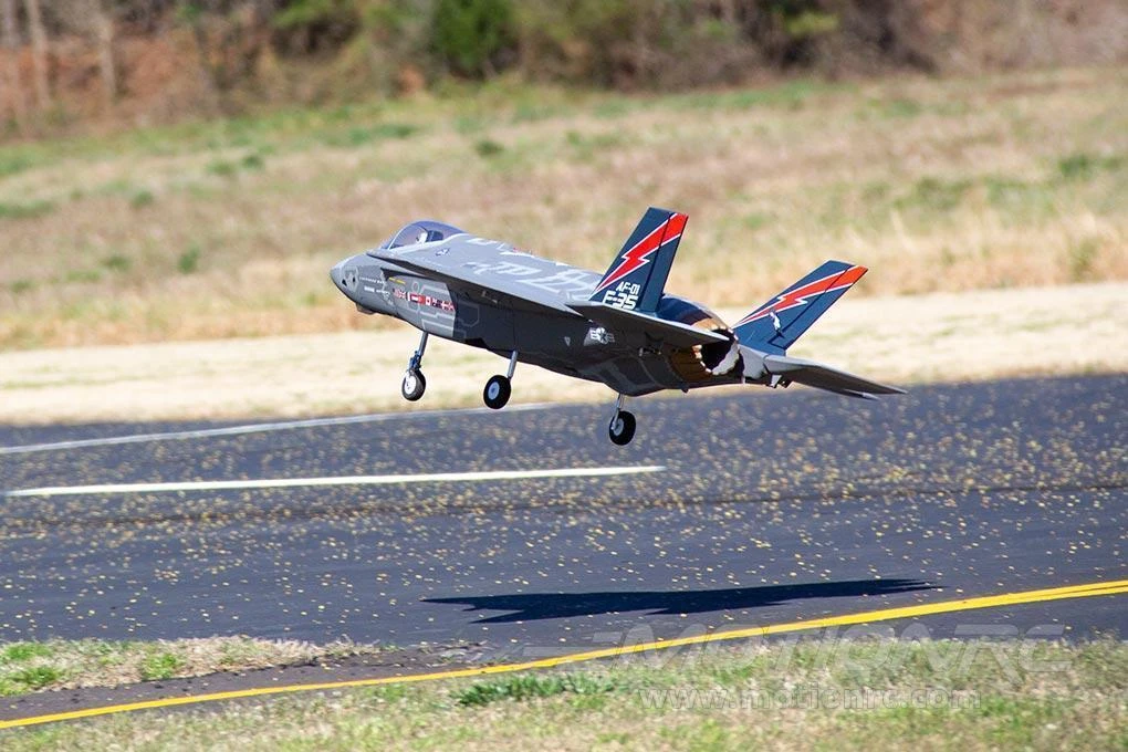 Freewing F-35 Lightning II V3 70mm EDF Jet - ARF PLUS 10 Freewing F-35 Lightning II V3 70mm EDF Jet - ARF PLUS - Image 8