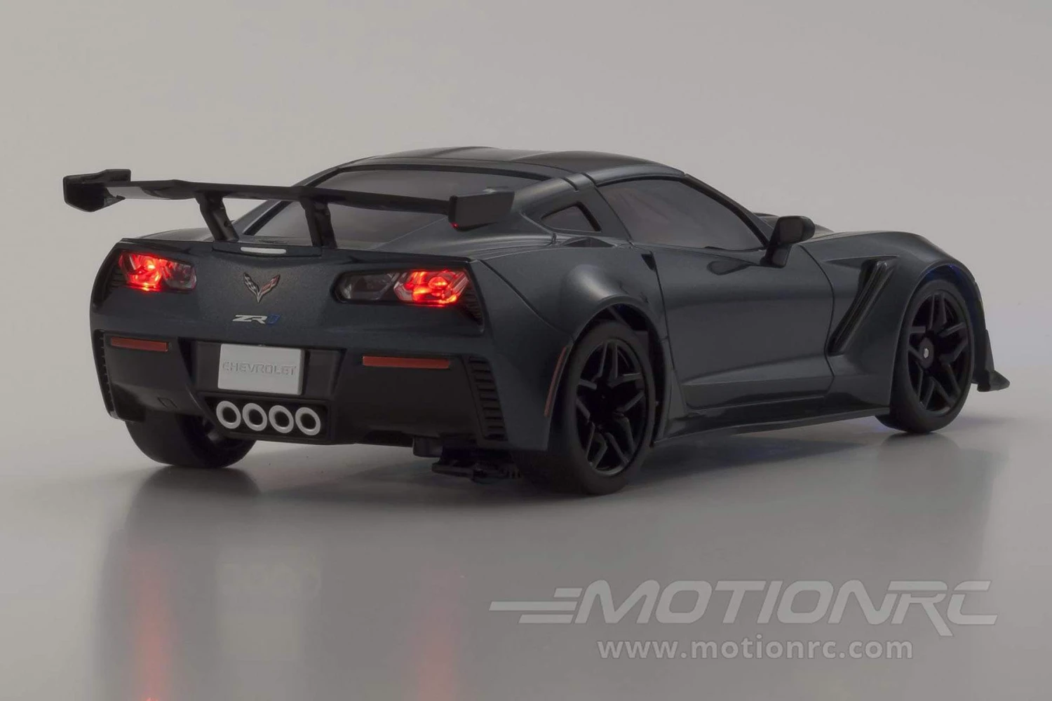 Kyosho Mini-Z Corvette ZR1 Shadow Gray Metallic Readyset 1/27 Scale RWD Car W/LEDs - RTR 10 Kyosho Mini-Z Corvette ZR1 Shadow Gray Metallic Readyset 1/27 Scale RWD Car W/LEDs - RTR - Image 8